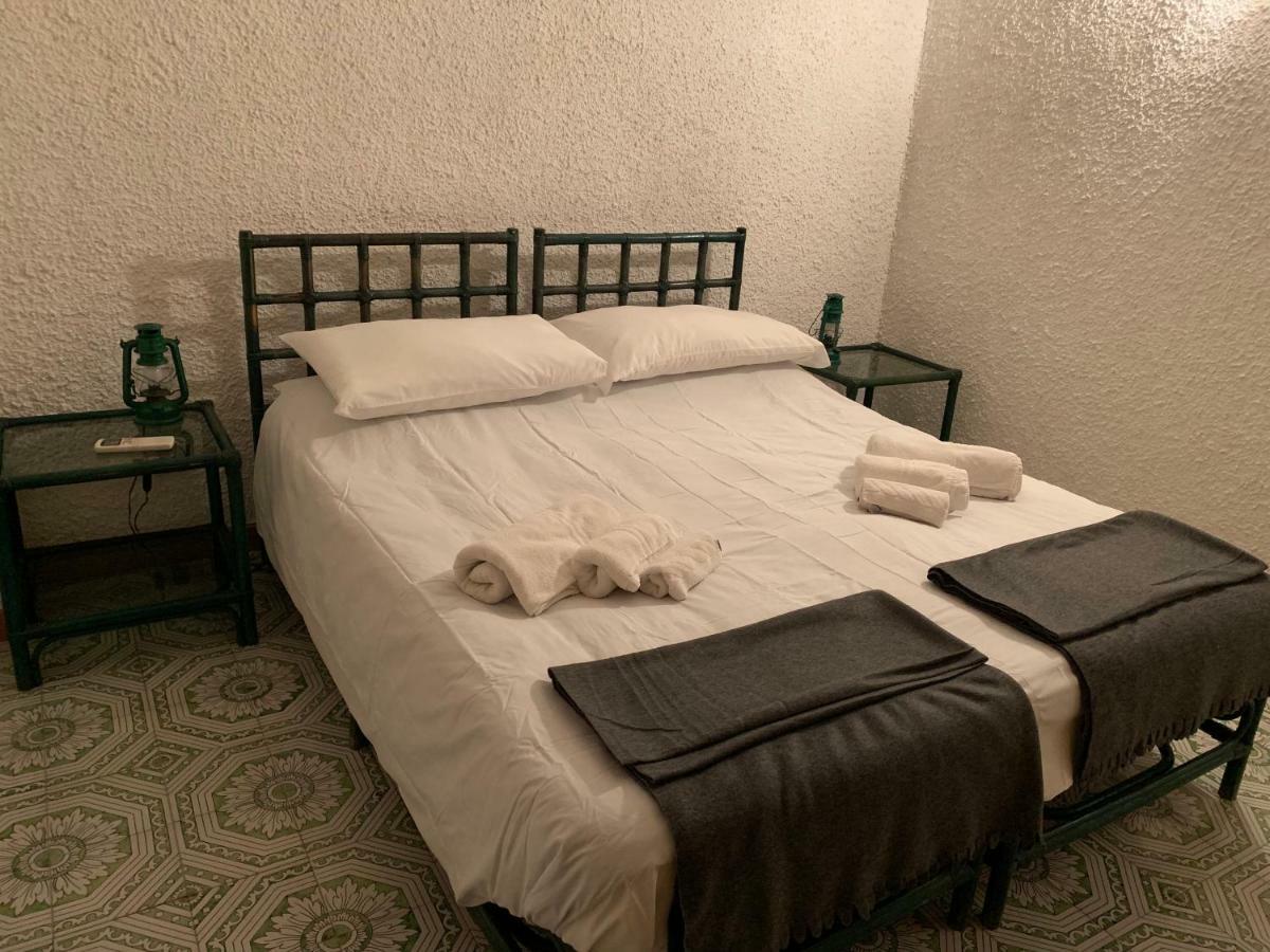 Villa Anna Agnone Bagni Esterno foto
