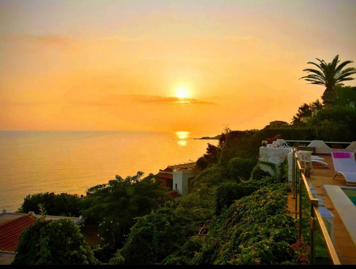 Villa Anna Agnone Bagni Esterno foto